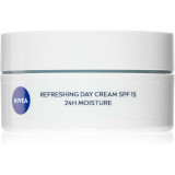 Nivea 24 h Moisture crema de zi cu efect revigorant cu vitamina E SPF 15 50 ml