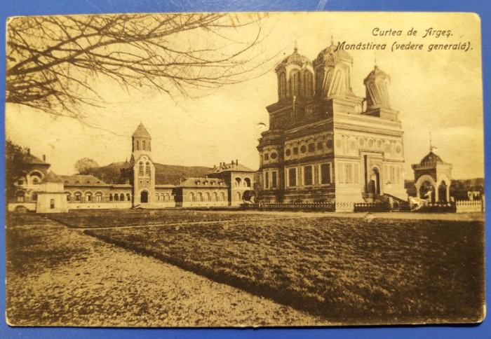 Curtea de Arges Monastirea (Manastirea) vedere generala - printata, circulata