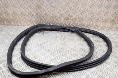 Garnitura ușă dreapta spate PORSCHE CAYENNE 92A 2012 OEM: 7P0867367D | 20361295 foto