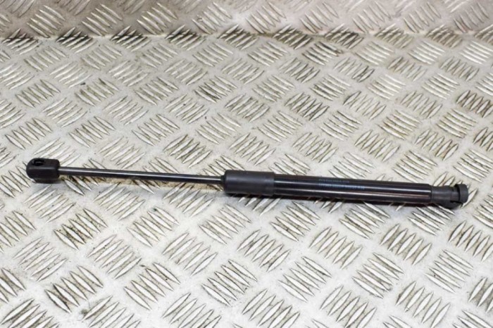 Amortizor capota st&acirc;nga față SKODA SUPERB III Estate 3V5 2021 OEM: 3V0823359A 14549344