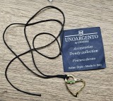PANDANTIV DIN METAL CU FINISAJ AURIU PE SNUR CERAT,Unoargento by Unoaerre