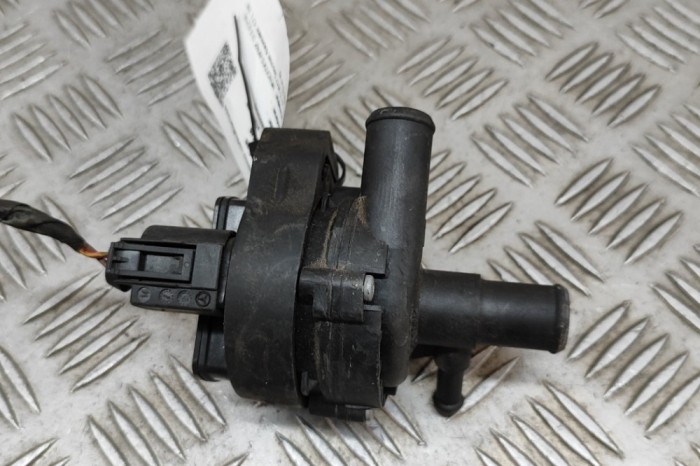 Pompa de apa auxiliara MERCEDES-BENZ CLS C218 2012 OEM: A2118350028 28974546