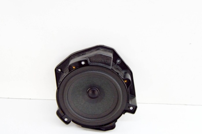 Difuzor ușă st&acirc;nga față MASERATI GHIBLI M157 2016 OEM: 670034708,670006728 17734239