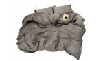 Set lenjerie de pat din microfibră, 3 piese, gri taupe, cu broderie aurie &ndash; 200 &times; 220 cm
