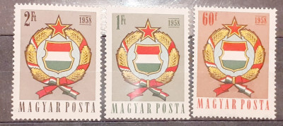Ungaria 1958 serie 3 vmnh foto