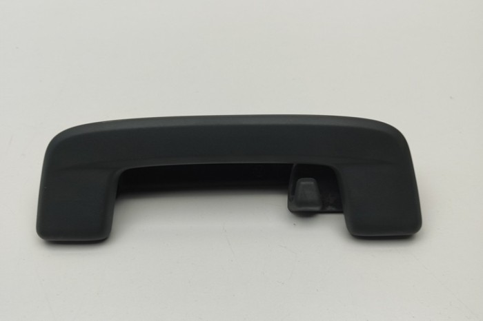 M&acirc;ner plafon dreapta spate AUDI Q4 SUV F4B 2023 OEM: 5H0867660C 28640884