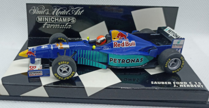 Macheta Formula 1 Sauber Ford C15 - Minichamps 1/43