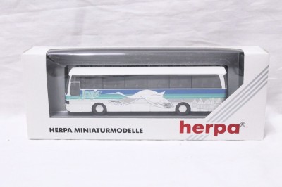 Macheta auto 1:87 HO Herpa 142496 autobus autocar foto