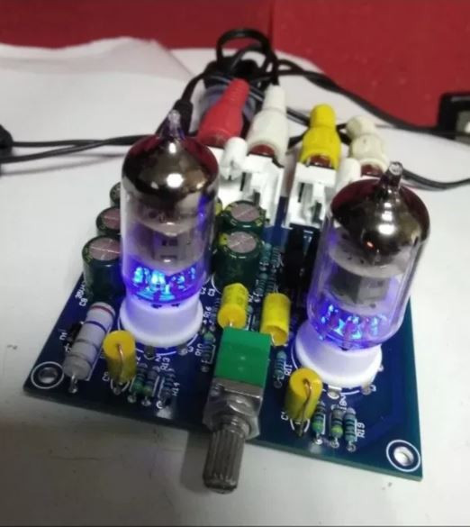Preamplificator Amplificator audio pe tuburi lampi, Blue Tech | Okazii.ro