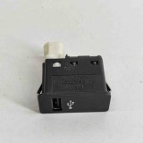 USB BMW i3 I01 (2018) OEM 6820397 Piesa Originala - Calitate si Compatibilitate Garantata