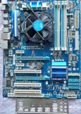 Kit I7 GIGABYTE GA-P55- USB3 + I7 860 2,80Ghz +Cooler Intel foto