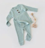 Set bluzita cu maneca lunga si pantaloni lungi din bumbac organic si modal - Mint BabyCosy (Marime: 9-12 luni)