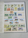 Colecție aprox. 3000 timbre stampilate tematica fauna, animale, majoritatea fauna marina, pești, in clasoare