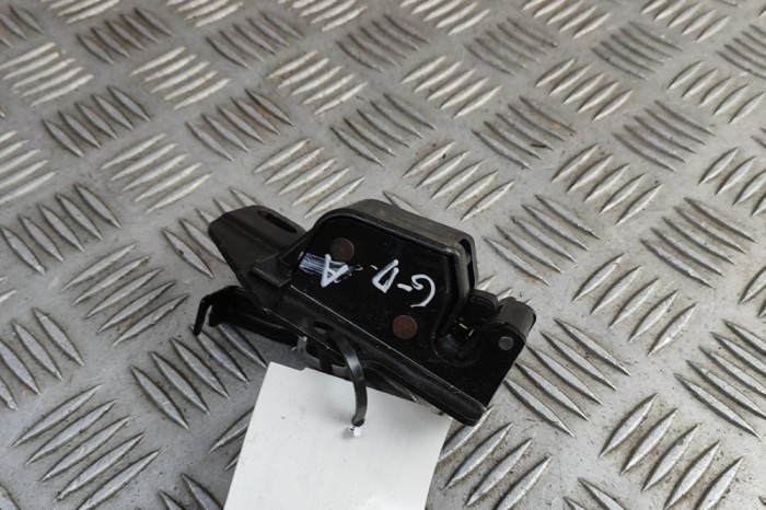 &Icirc;ncuietoare ușă dreapta spate CITRO&Euml;N JUMPY III Van 2024 OEM: 9832125780 | 31883042