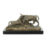 Tauri luptandu-se- statueta din bronz pe un soclu din marmura BX-34, Animale