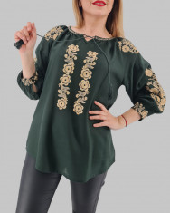 Bluza verde brodata cu flori aurii Claudia foto