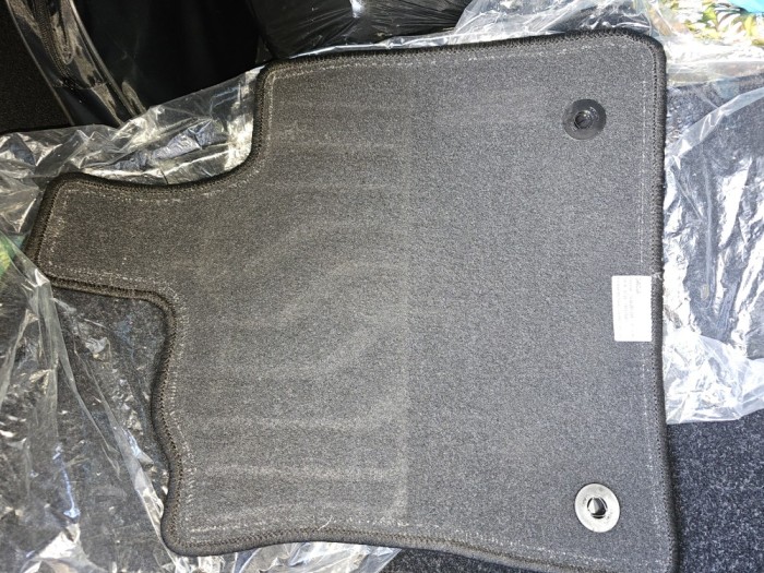 Covorase auto Dacia Logan 3 material textil tapismat