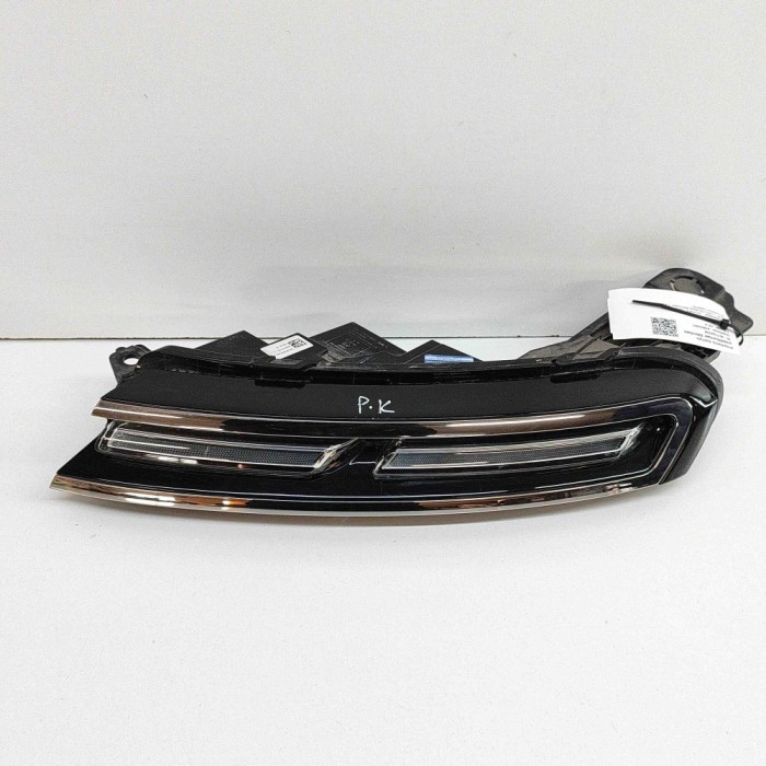 Proiector suplimentar st&acirc;nga față CITRO&Euml;N C5 AIRCROSS 2021 OEM: 9818005180