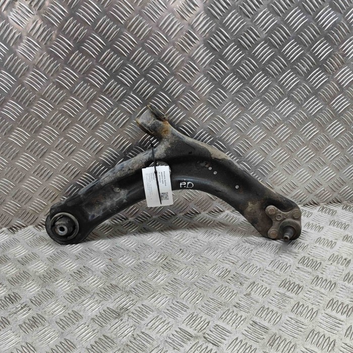 Braț inferior dreapta față VW ARTEON 3H7 2017 OEM: 3Q0407152E