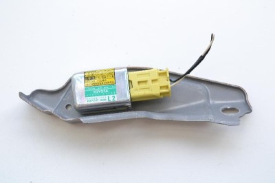 Senzor de impact st&amp;acirc;nga spate LEXUS GS III GRS19_, UZS19_, URS19_ 2007 OEM: 89834-30020 2340180 foto