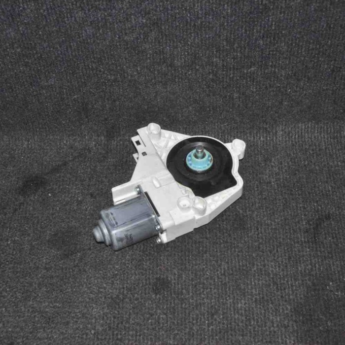 Motor macara geam ușă dreapta spate VW TOUAREG 7P5 2013 OEM: 8K0959811A 1235051