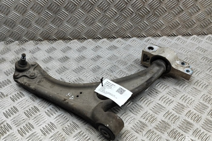 Braț inferior dreapta față VW SHARAN 7N1, 7N2 2011 OEM: 3C0407151G 30401734