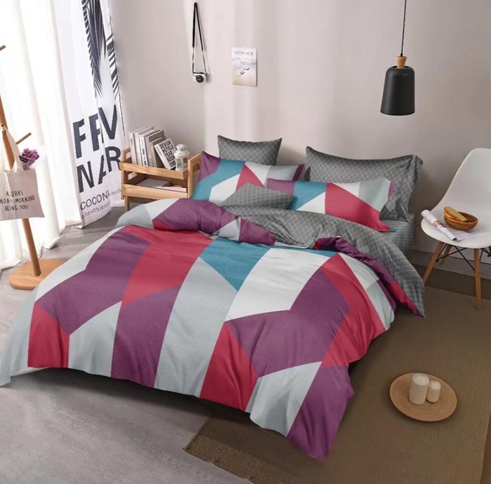 Lenjerie de pat pentru o persoana cu 2 huse de perna patrata, Methone, bumbac mercerizat, multicolor
