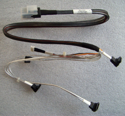 Cablu sas Internal Mini-SAS SFF-8087 Male to 4x SATA ( SVRBD/HSBP ) G19553-002 foto