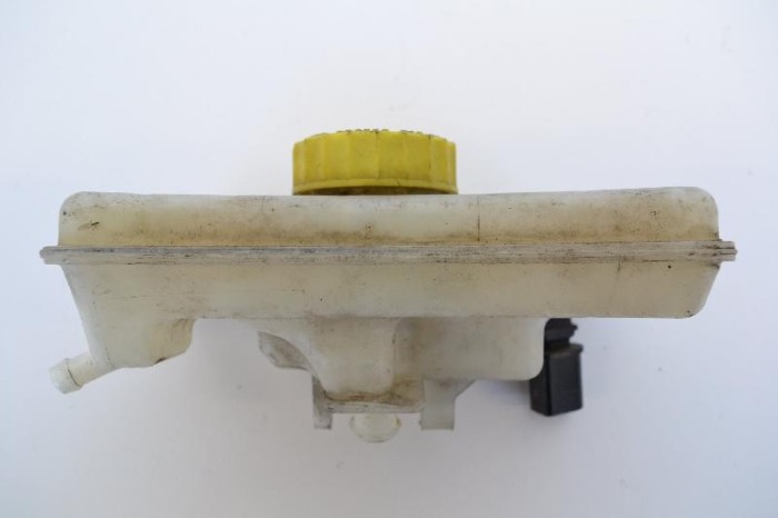 Rezervor lichid de fr&acirc;nă AUDI A4 8EC, B7 2008 OEM: 8E0611301G 1767249