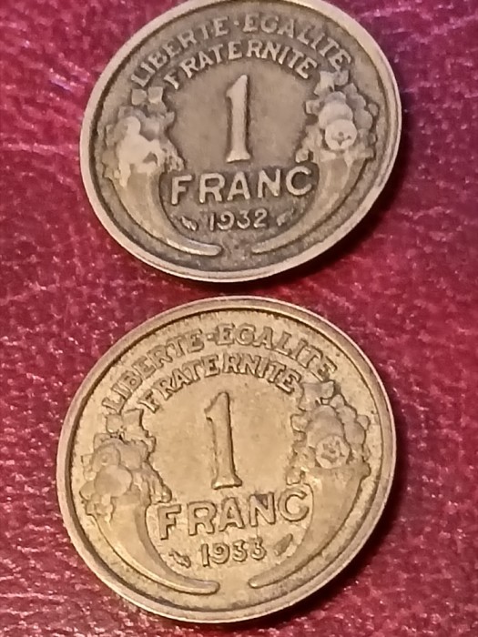 1 franc 1932 + 1933 [poze]. Discount conform descriere [10 - 20 %. Vezi descrierea.].