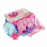 Cufar cu costumatii &amp; accesorii Barbie
