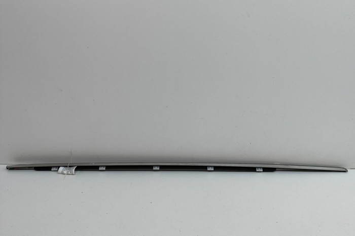 Chedar geam ușă dreapta față KIA XCEED CD 2020 OEM: 82220-J7700 | 28098298