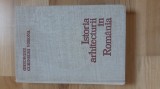 Gheorghe Curinschi Vorona - Istoria arhitecturii in Romania ( 1981 ) (404 pagini)