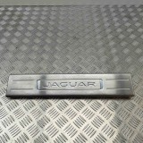 Ornament prag interior dreapta față JAGUAR XJ X351 2014 OEM: AW93-13200-AE