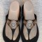FLIP-FLOPS NEGRI FEMEI PLATFORME ACCESORII AURII CROCS SLAPI DAMA PAPUCI FETE