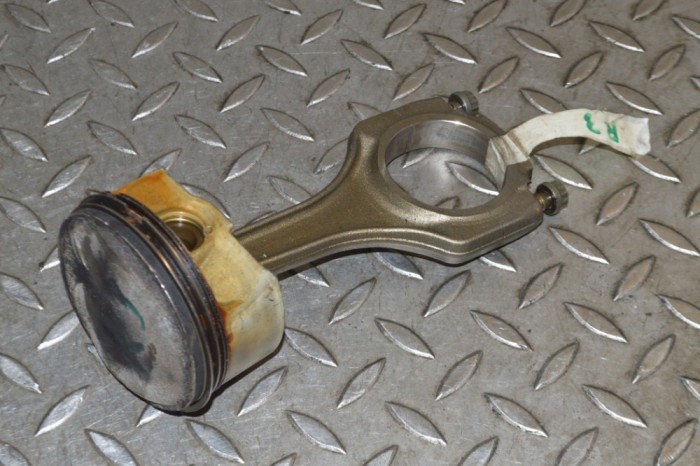 Piston BMW 3 Coupe E92 2011 OEM: 92l94 13974710
