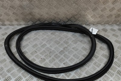 Garnitura ușă dreapta spate SEAT ATECA KH7 2020 OEM: 575867368M | 24865765 foto