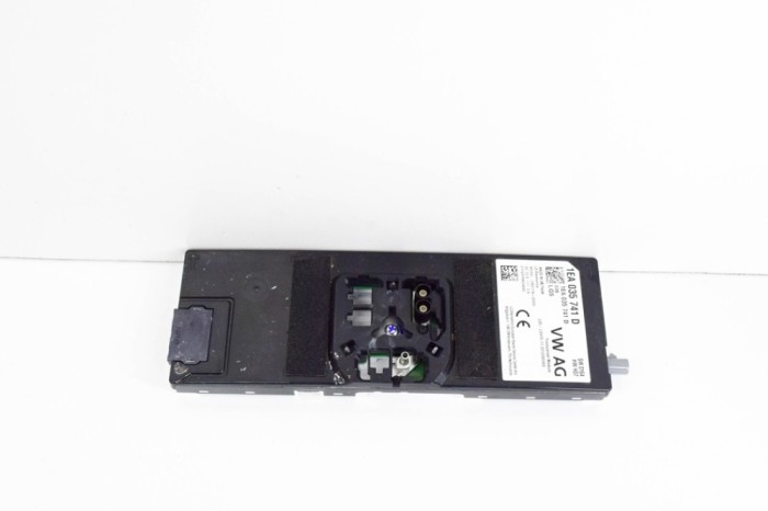 Amplificator de antena VW ID.3 E11 2021 OEM: 1EA035741D 20373874