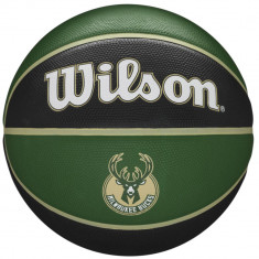 Mingi de baschet Wilson NBA Team Milwaukee Bucks Ball WTB1300XBMIL verde foto