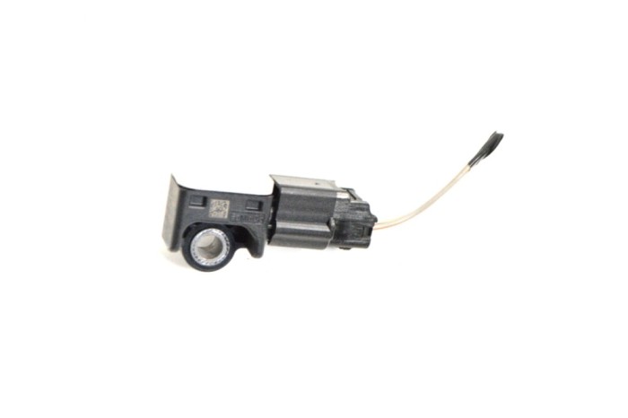 Senzor de impact st&acirc;nga spate JAGUAR XJ X351 2011 OEM: 8M5T-14B342-AC 13796262