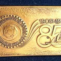 SV * Medalia F. R. FOTBAL 1909 - 1994 * A 85-a Aniversare * in cutie artizanala
