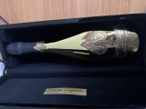 V&acirc;nd șampanie Armand de Brignac gold box