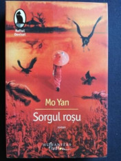 Sorgul Rosu- Mo Yan foto