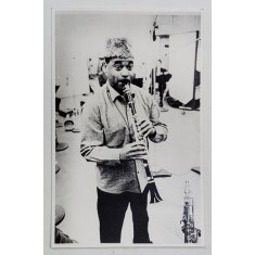 JIMMY HAMILTON ( 1917 -1994 ) , SAXOFONIST SI CLARINETIST AMERICAN , FOTOGRAFIE , ANII &#039; 70