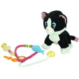 Cumpara ieftin Pisica neagra de plus cu baterii si accesorii veterinar, Pelux and me, Globo