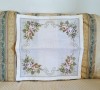 Mileu/ Centru de masa Vintage din In, cu broderie manuala in cruciulite.