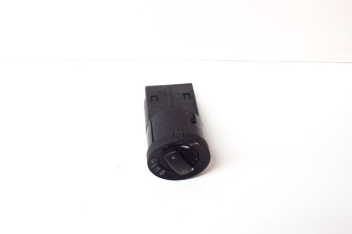 Modul de control comutator faruri AUDI A4 Cabrio 8H7, B6, 8HE, B7 2006 OEM: 8E0941531C 14445911