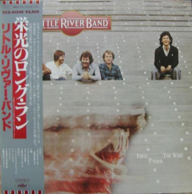 Vinil &amp;quot;Japan Press&amp;quot; Little River Band &amp;lrm;&amp;ndash; First Under The Wire (VG) foto