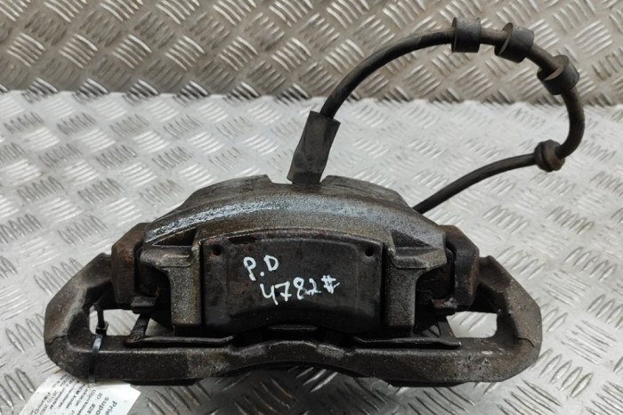 Etrier de fr&acirc;nă dreapta față BMW 6 E63 2007 OEM: Coupe | 28160491