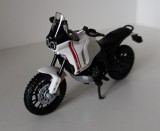 Macheta motocicleta Ducati DesertX 2022 alb - Maisto 1/18